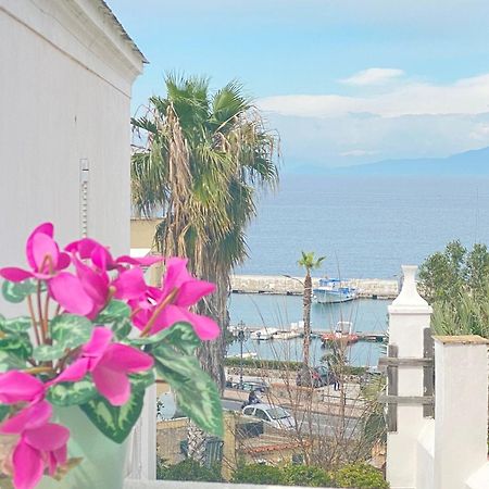 Euploia Apartment Ischia Eksteriør billede